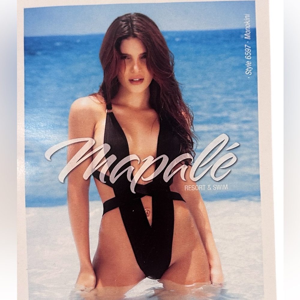 Napalé Swim Monokini in Black